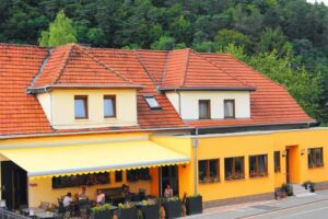 Hotel Restaurant Laux