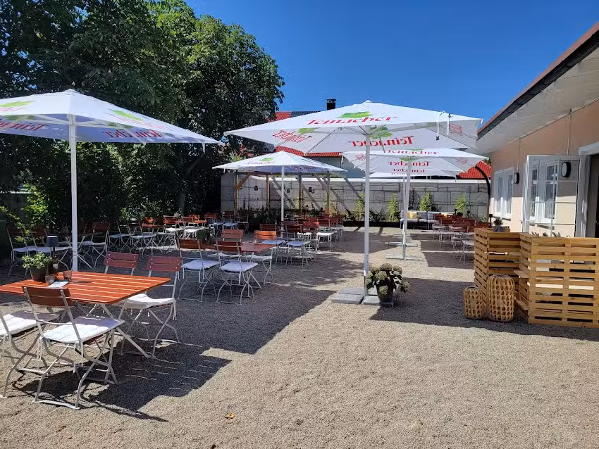 Hotel Restaurant ROOTS Gomaringen