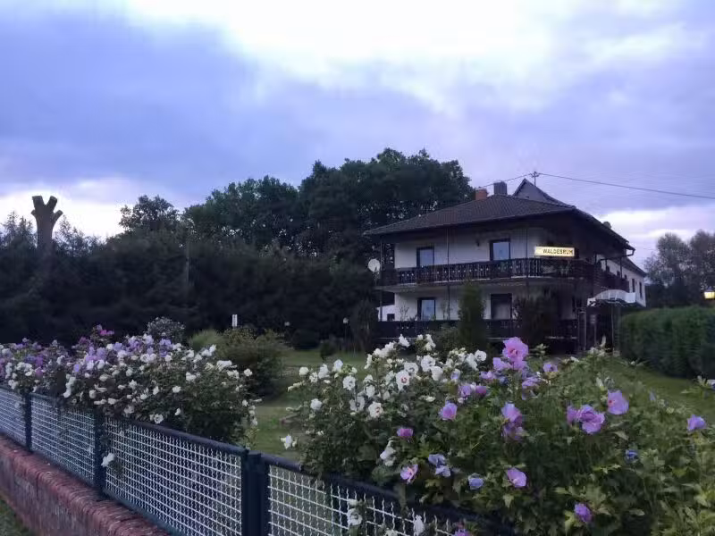 Hotel-Restaurant Waldesruh hui