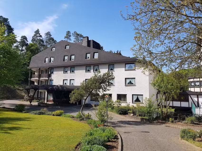Hotel-Restaurant Waldhaus Eifel GmbH