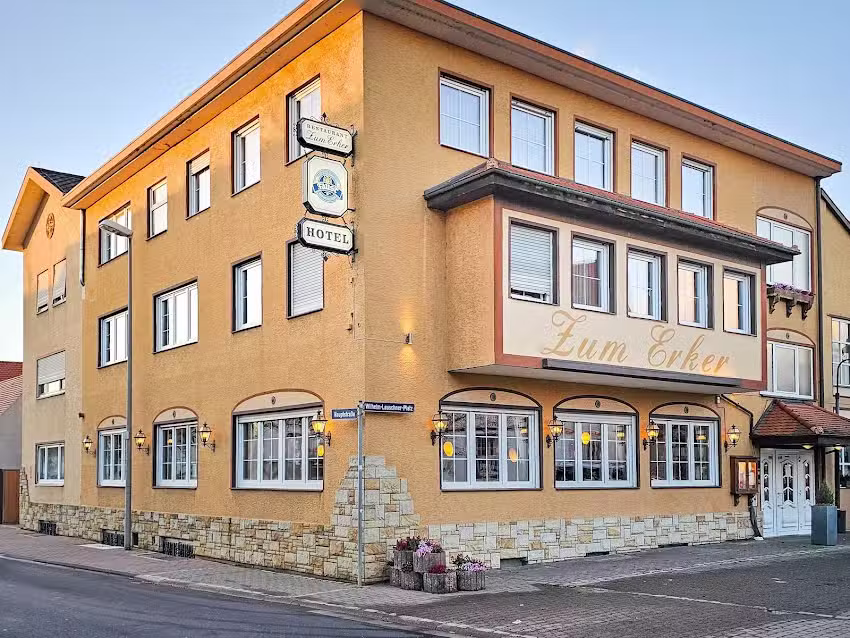 Hotel-Restaurant &bdquo;Zum Erker&ldquo; GbR