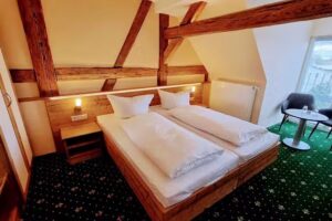 Hotel & Restaurant &bdquo;Zum Goldenen L&ouml;wen&ldquo;