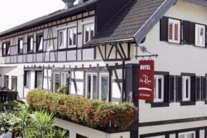 Hotel & Restaurant „zum Riesen“