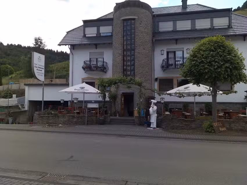 Hotel & Restaurant &ndash; Zum Schleicher Kuckuck