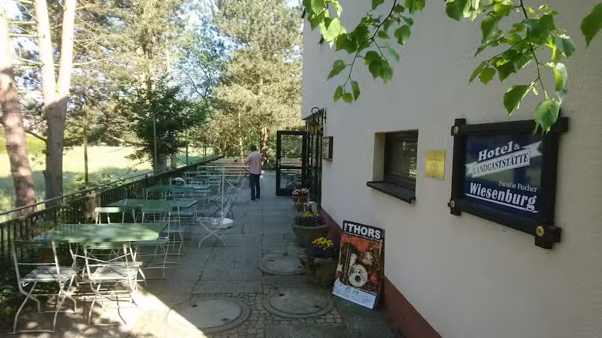 Hotel und Landgastst&auml;tte Wiesenburg e. K.