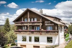 Hotel Waldeck mit Restaurant &bdquo;Florian&rsquo;S&ldquo;
