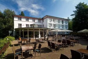 Hotel Waldhalle GmbH Co. KG
