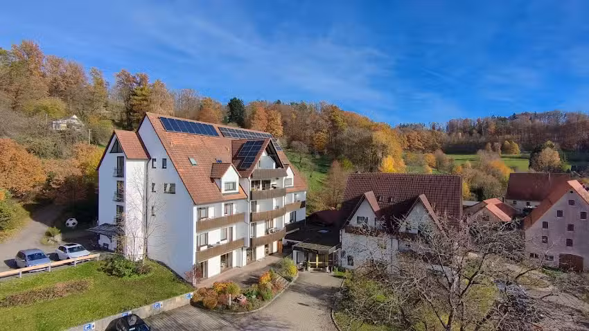Hotel Zum Alten Schlo&szlig; &ndash; Hans Heberlein