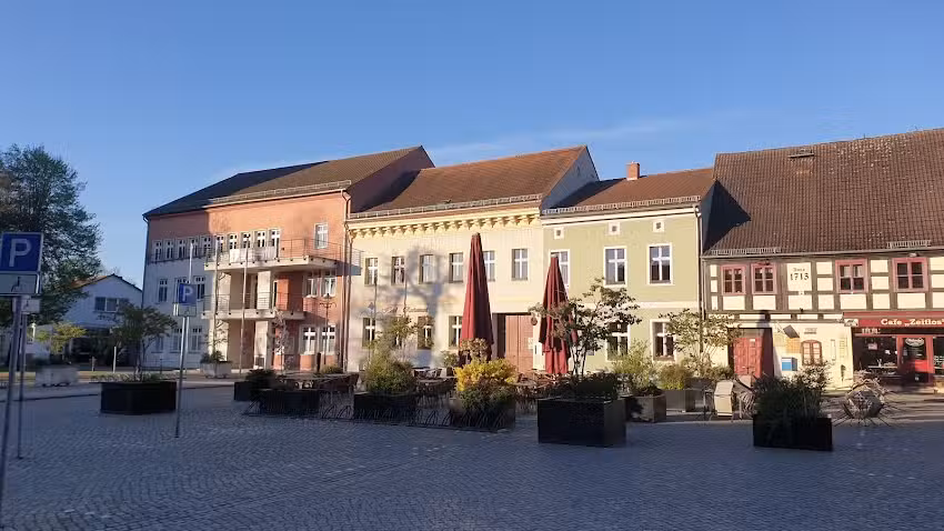 Hotel Zum Deutschen Hause L&uuml;bbenau