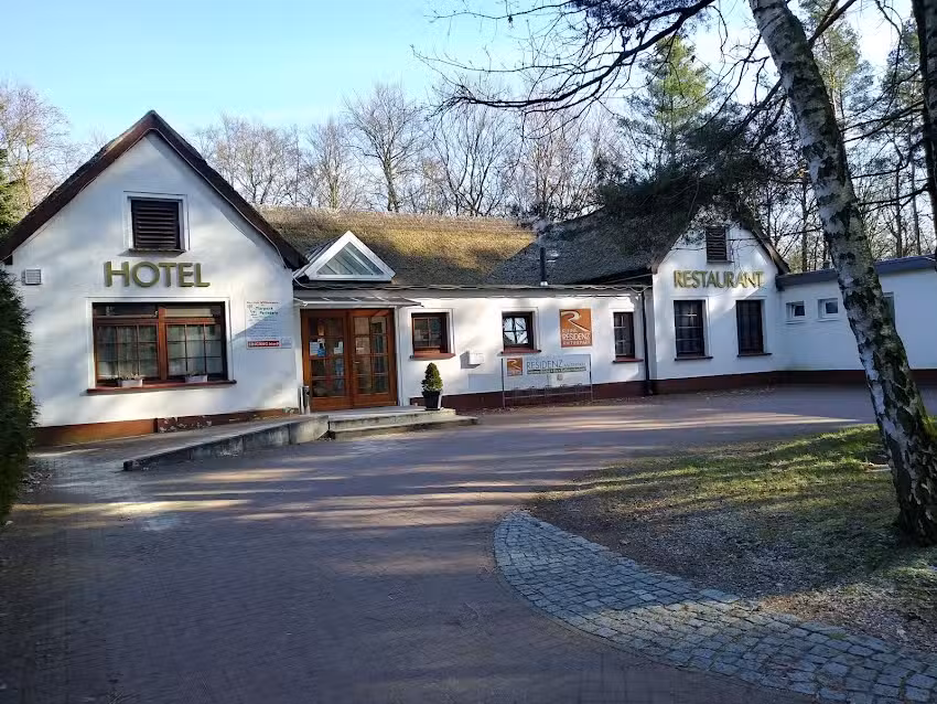 HUBERTUS &ndash; Kleine Residenz am Tierpark