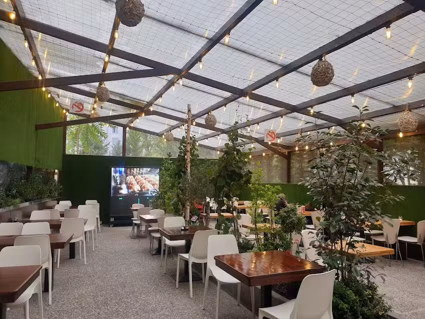 H&uuml;ner Restaurants