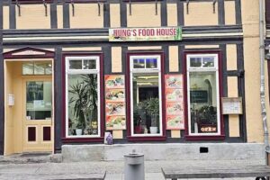 Hung&rsquo;s Food House