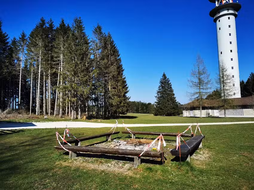 H&uuml;tte am Turm Deilingen-Delkhofen