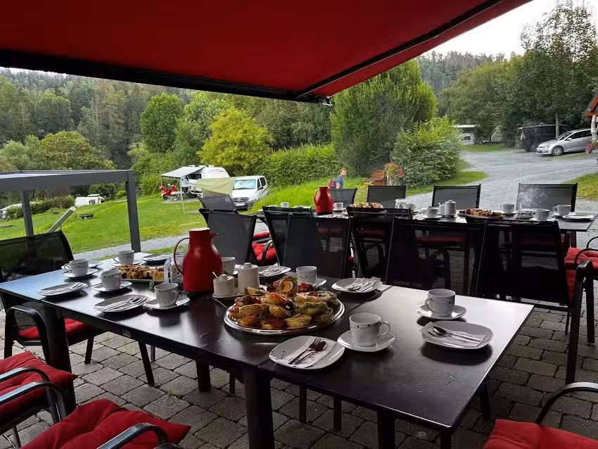 Hutzenstube Suppentopf