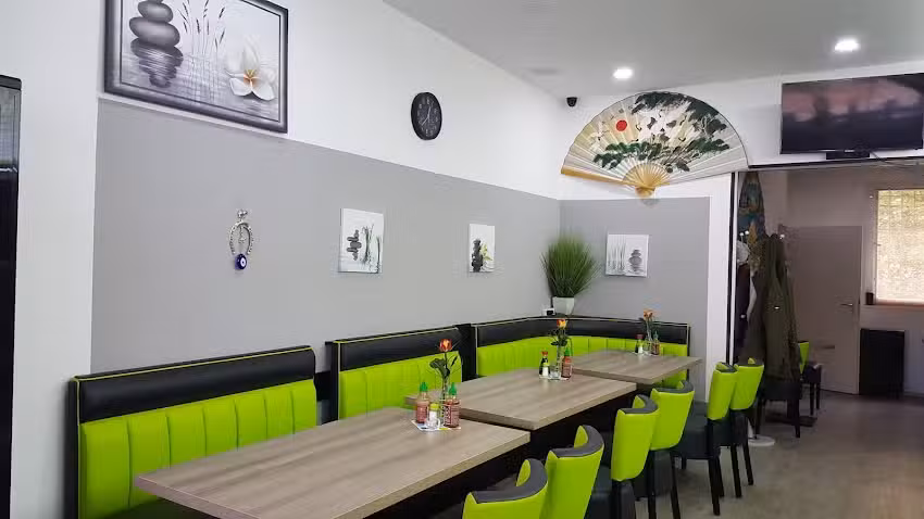 Huy Long Asia Food & Sushi
