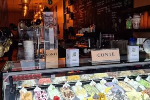 Iller Caf&eacute;| Eis | Fr&uuml;hst&uuml;ck | Smoothies | Lounge Senden
