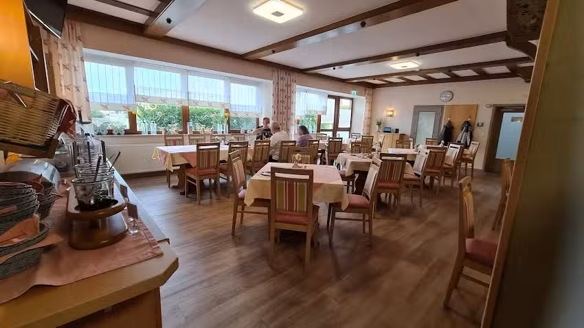 Im Gew&ouml;lbe, Restaurant