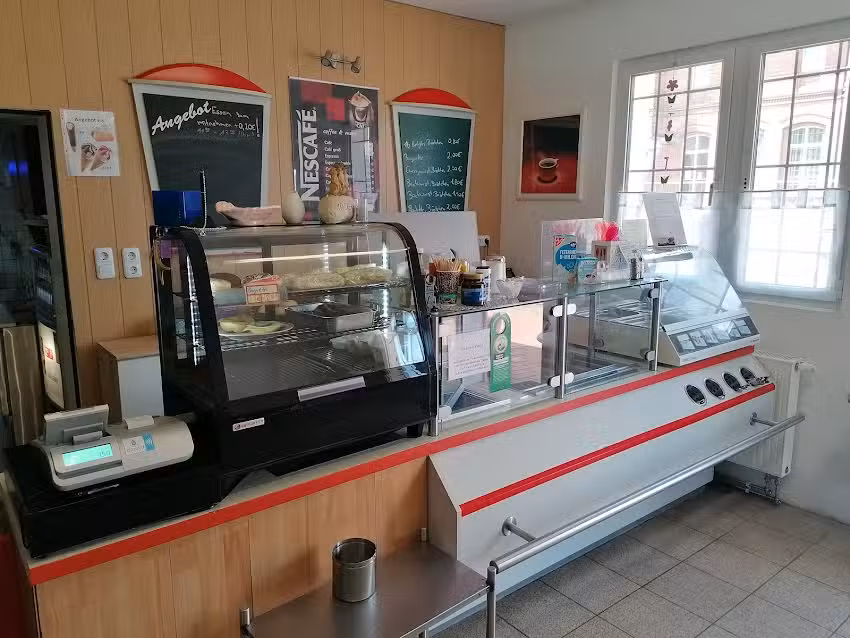 Imbiss am alten Stellwerk