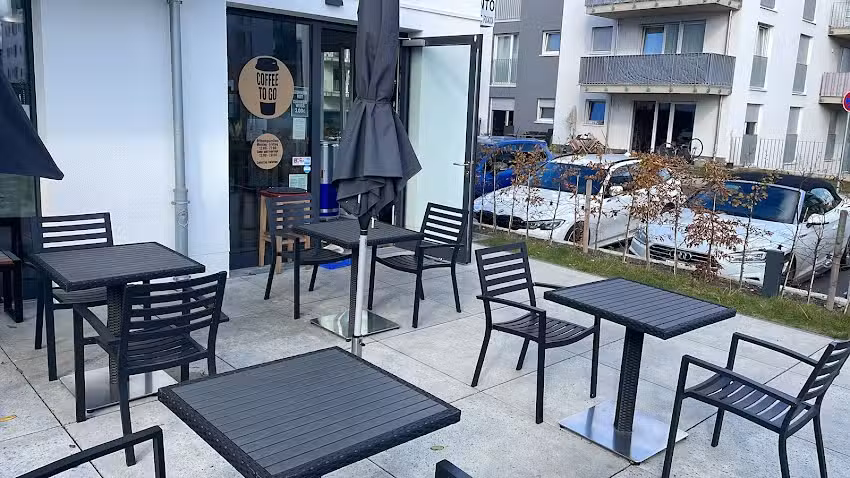 In Punto Bistro Caf&eacute;