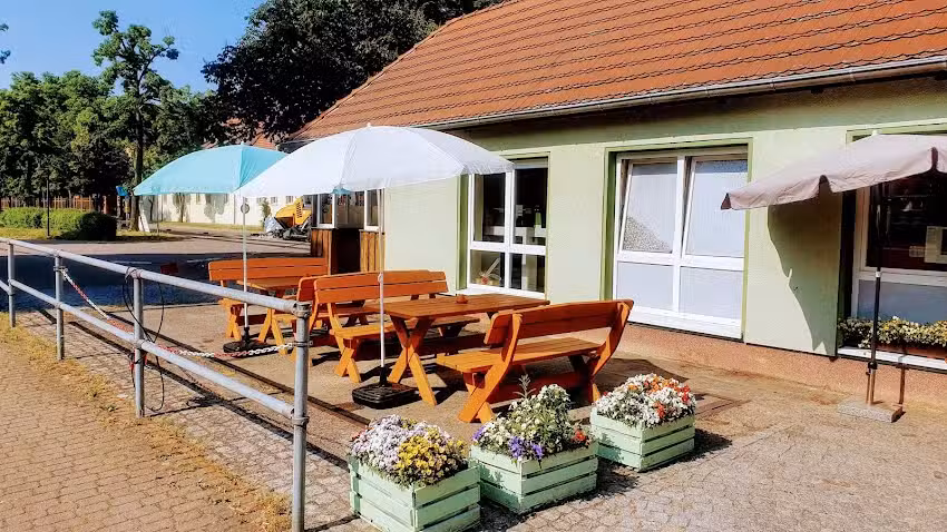 Ina’s Futterkrippe an der Waage