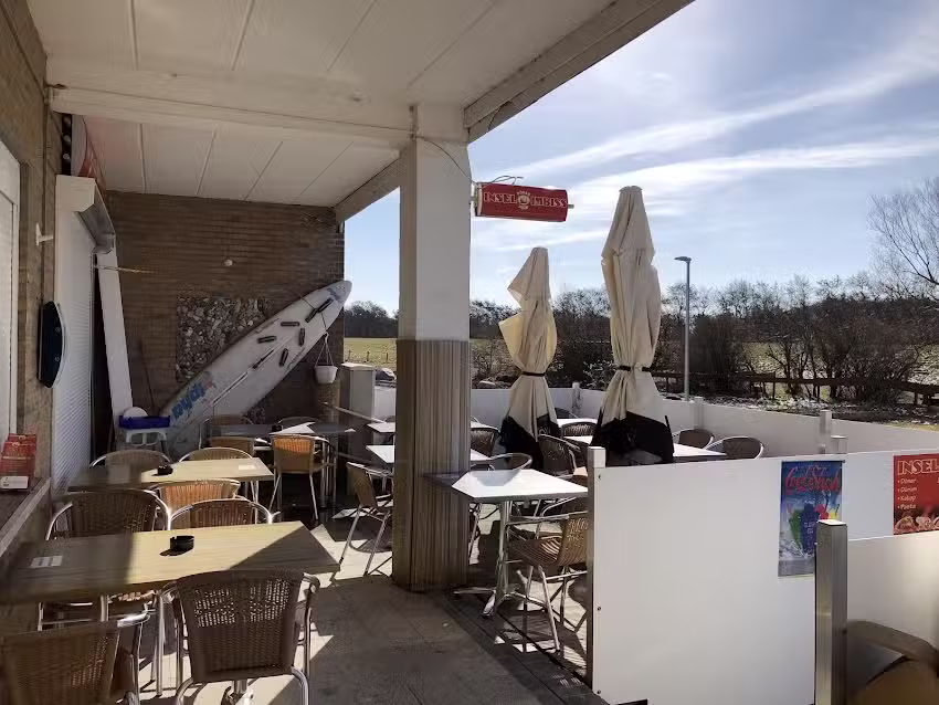 Insel Imbiss, Kneipe