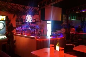 Instroke Billard & Bowling