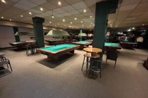 Interpool / Beans Saloon Moers | Billard & Bowling