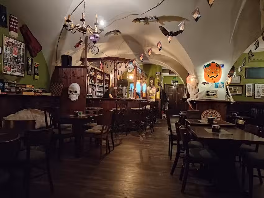 Irish Pub &bdquo;The Real Ones&ldquo;