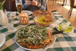 Izi’s Trattoria