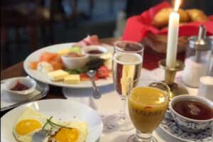 Jacqueline&rsquo;s Caf&eacute;