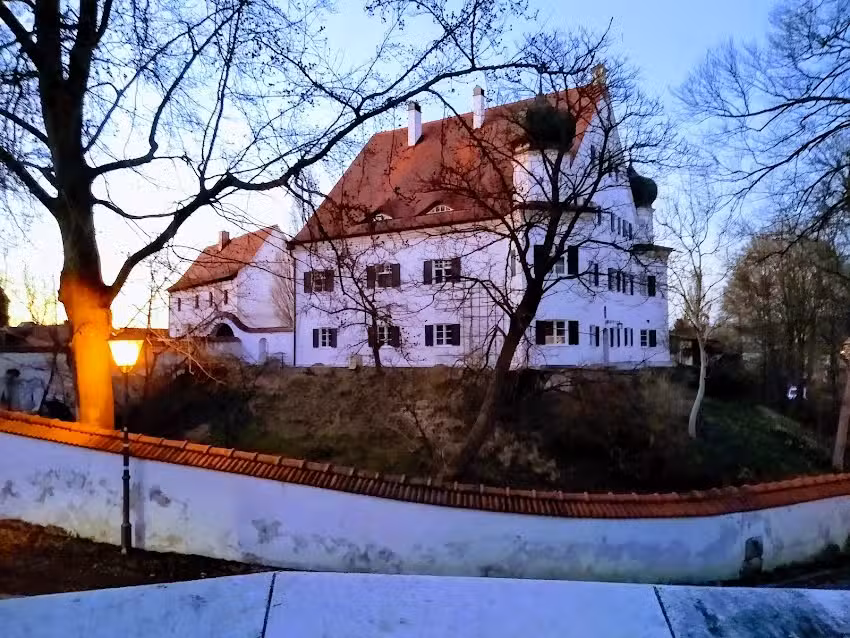J&auml;gerwirt &ndash; First Bavarian Diner & Bar