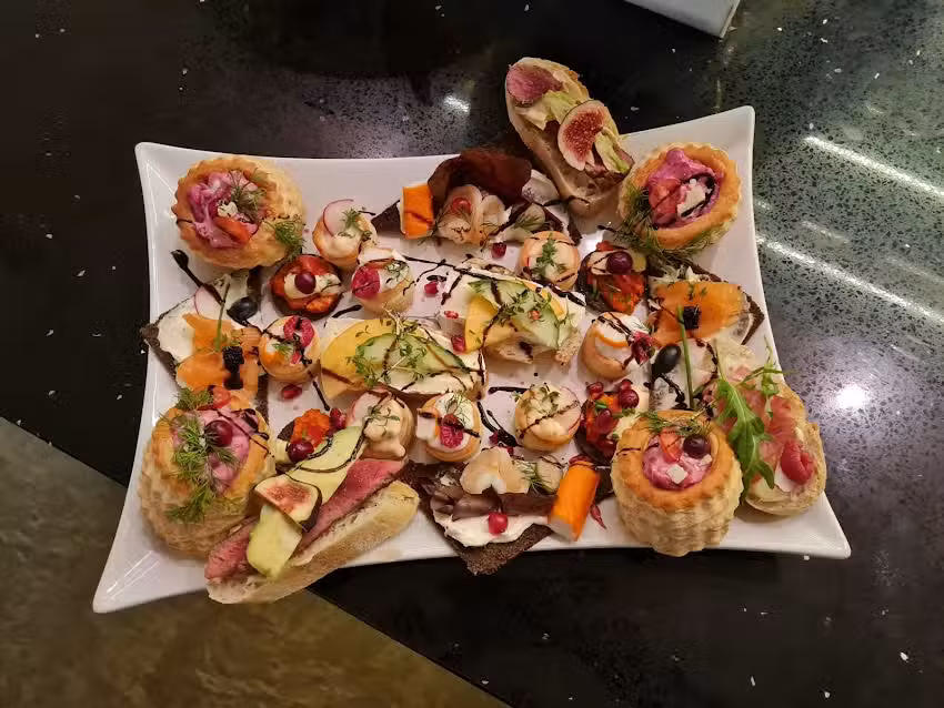 JANN&rsquo;Y Restaurant