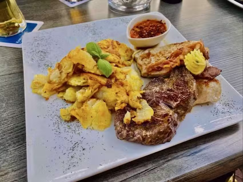 Januschs Restaurant | Deutsche & internationale K&uuml;che
