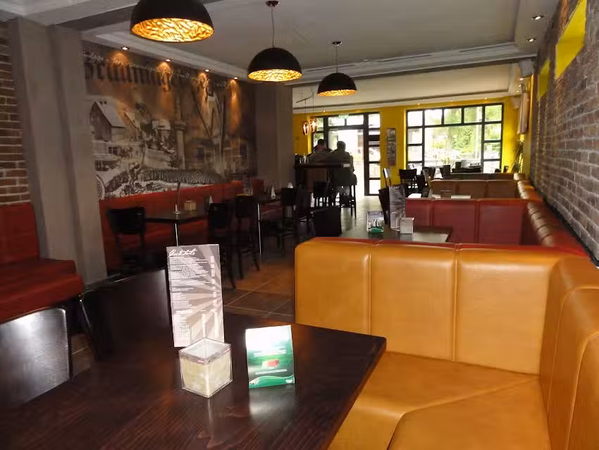 JASPER Grill Bar & Lounge / Club