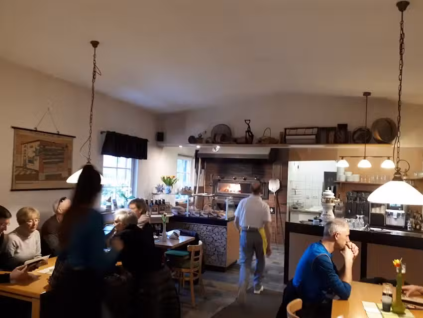 Jausenstation Backhaus-Cafe