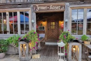 Jenner-Kaser, Franz Gra&szlig;l