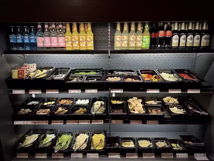 Jetpong Hand-Pulled Noodles, Dumplings & Soups