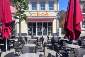 Jimmy&rsquo;s Eis-Caf&eacute;