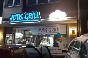 Jotis Grill