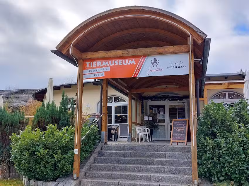Juditas Caf&eacute; Restaurant in Tanneneck