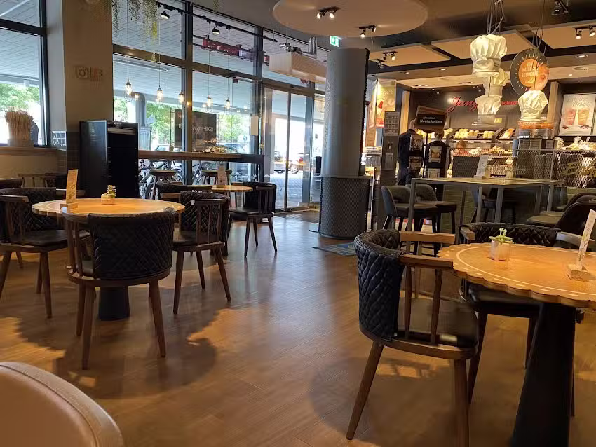 Junge Die B&auml;ckerei.