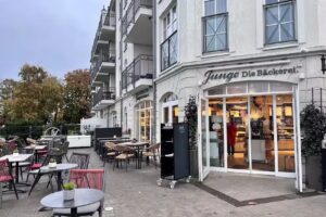 Junge Die Bäckerei.
