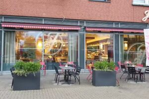 Junge Die Bäckerei.