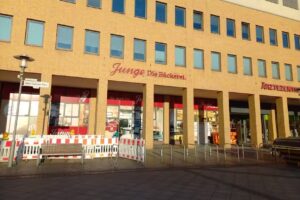 Junge Die B&auml;ckerei.