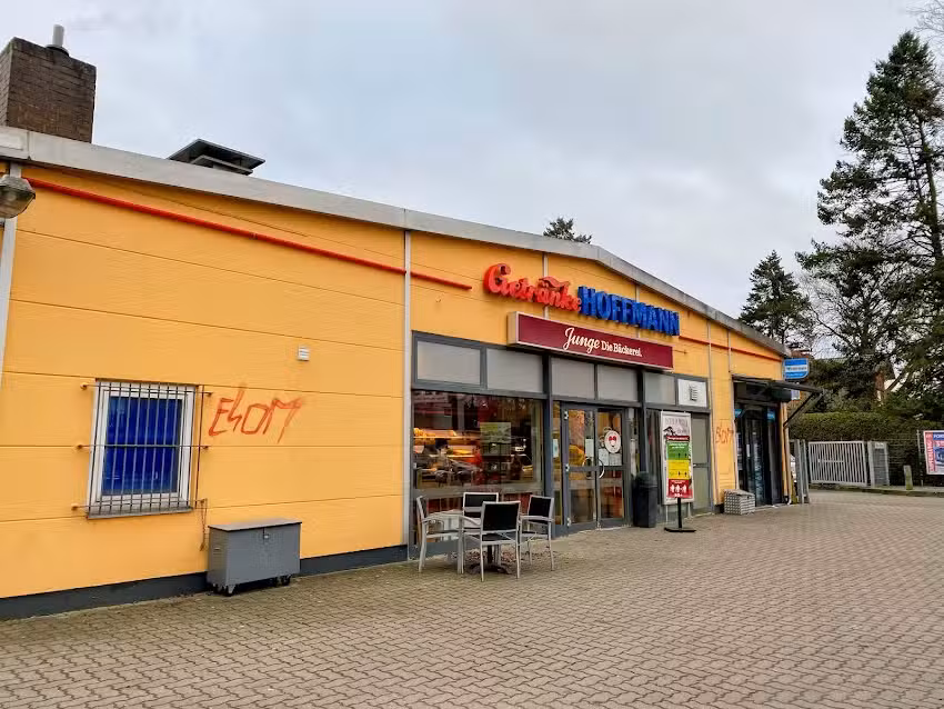 Junge Die B&auml;ckerei.