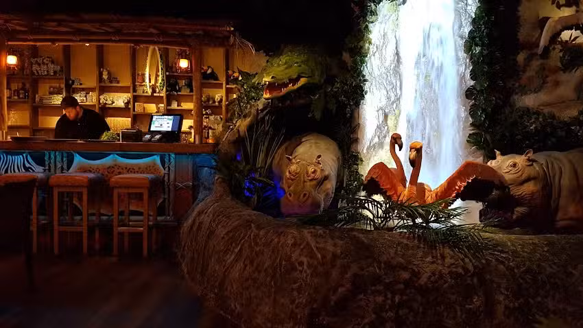 Jungle Restaurant