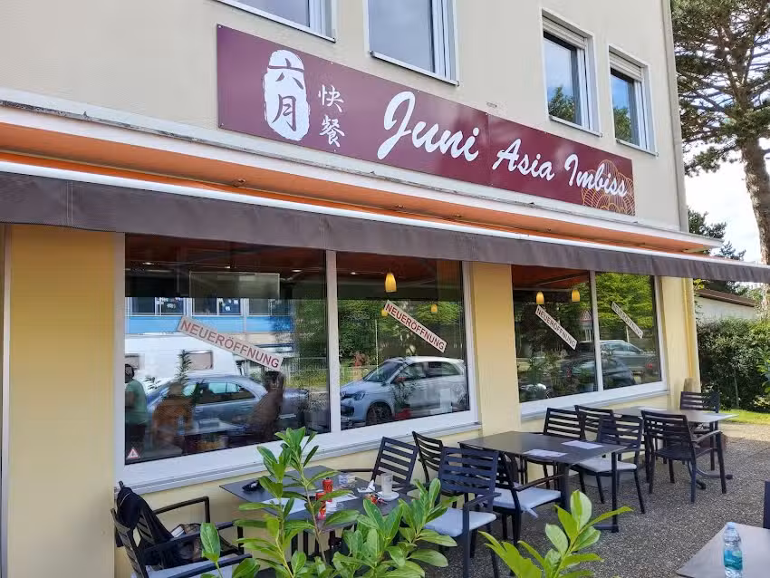 Juni 六月 Asian Imbiss