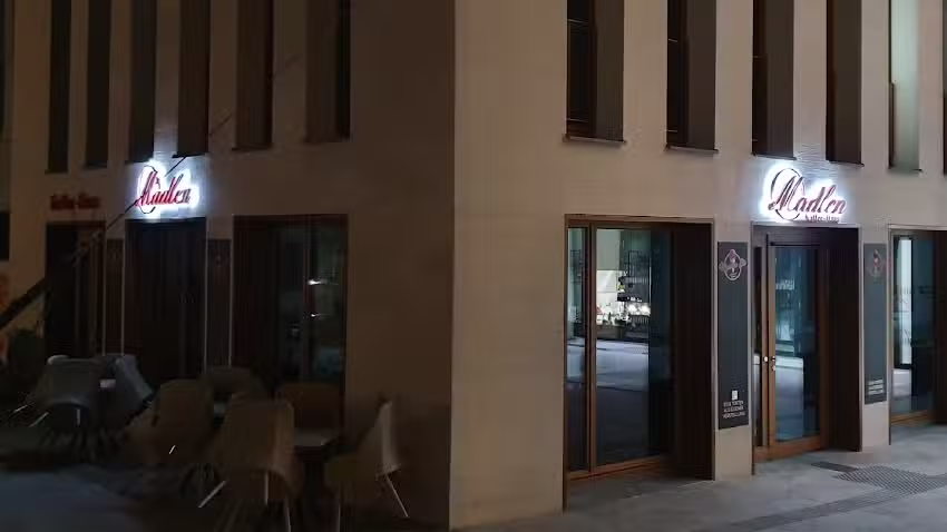 Kaffeehaus Madlen im neuen Rathaus