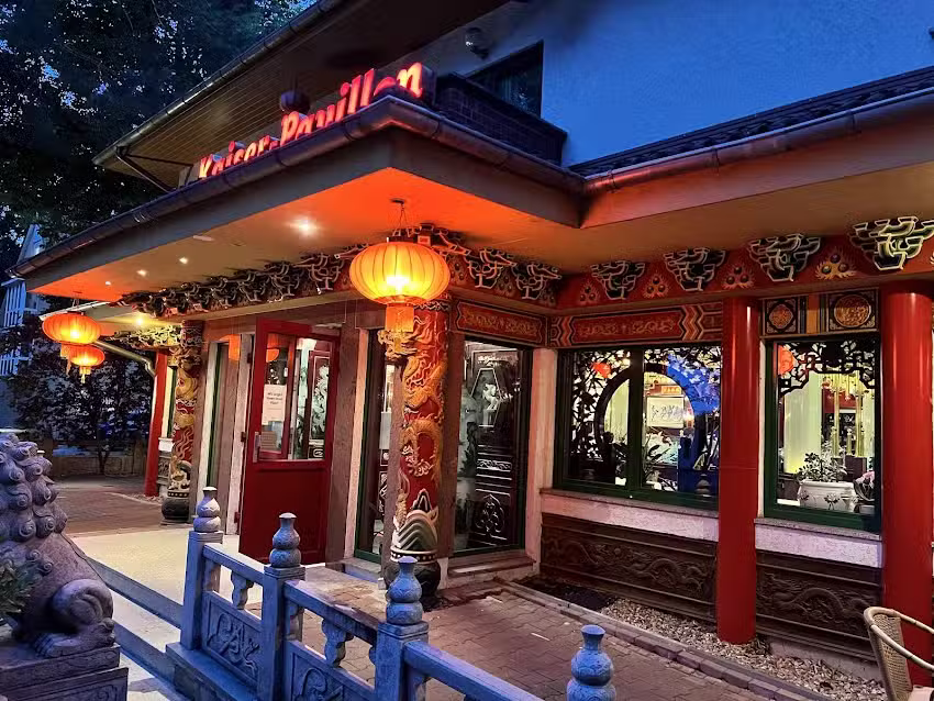 Kaiser-Pavillon &ndash; Anan Zhu