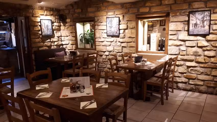 Kartoffelhaus &ndash; Schnitzelhaus &ndash; Pizzahaus